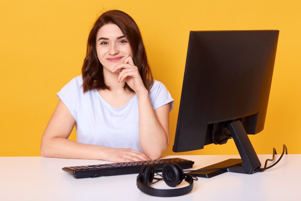 SSC CGL Typing Test computer with girl image